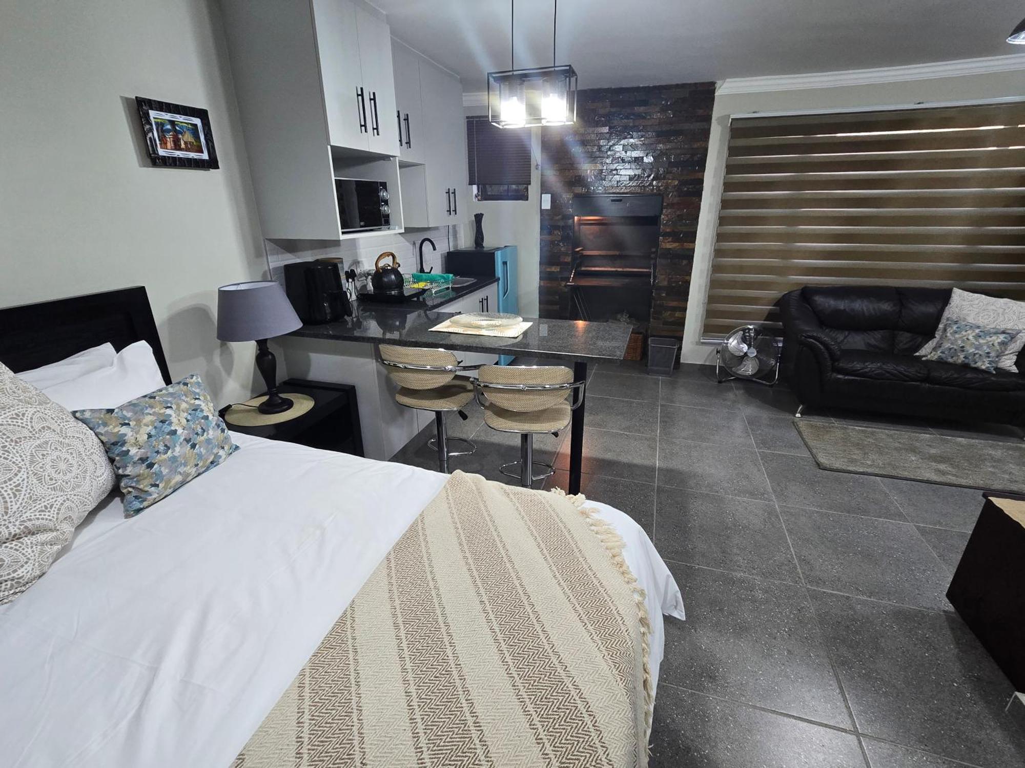 Lavender Villa No Loadshedding Kempton Park Ruang foto